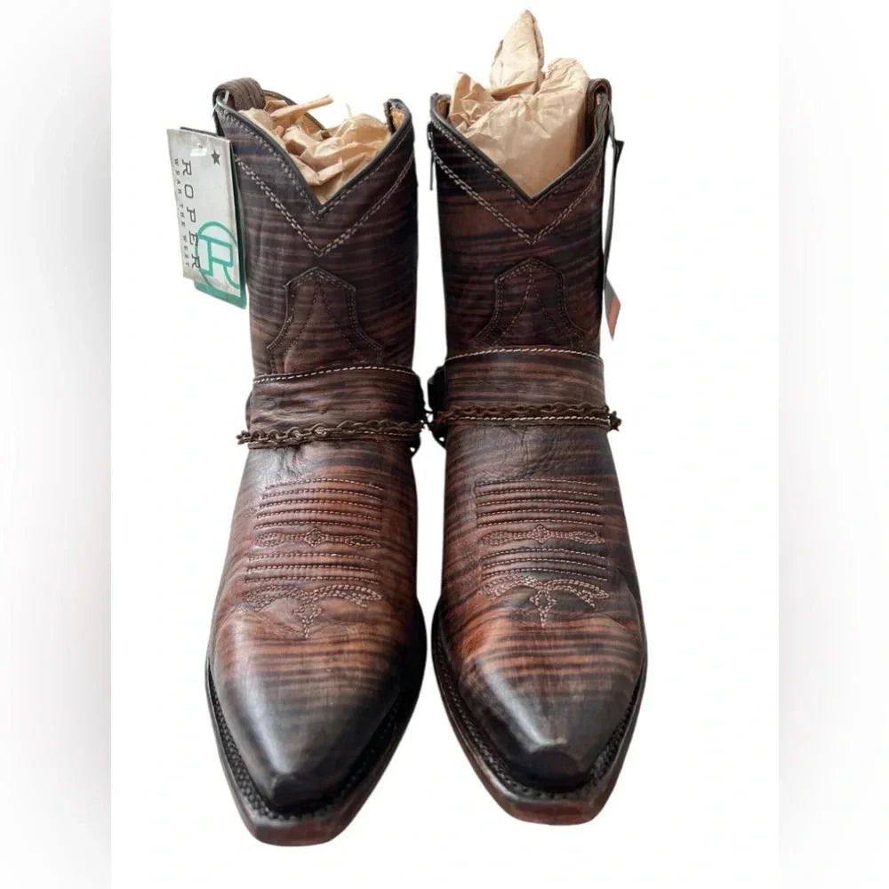 NWT Roper Selah Handcrafted Brown Ankle Boots - Picture 4 of 7